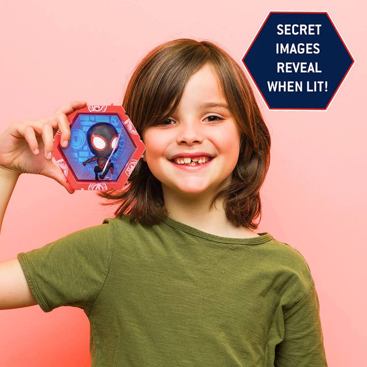 Curiosity Distribution - Wholesale Figurine Toy - Kids - Marvel Spider-Man: Miles Morales - Light Up Figurines- Christmas Stocking Filler4