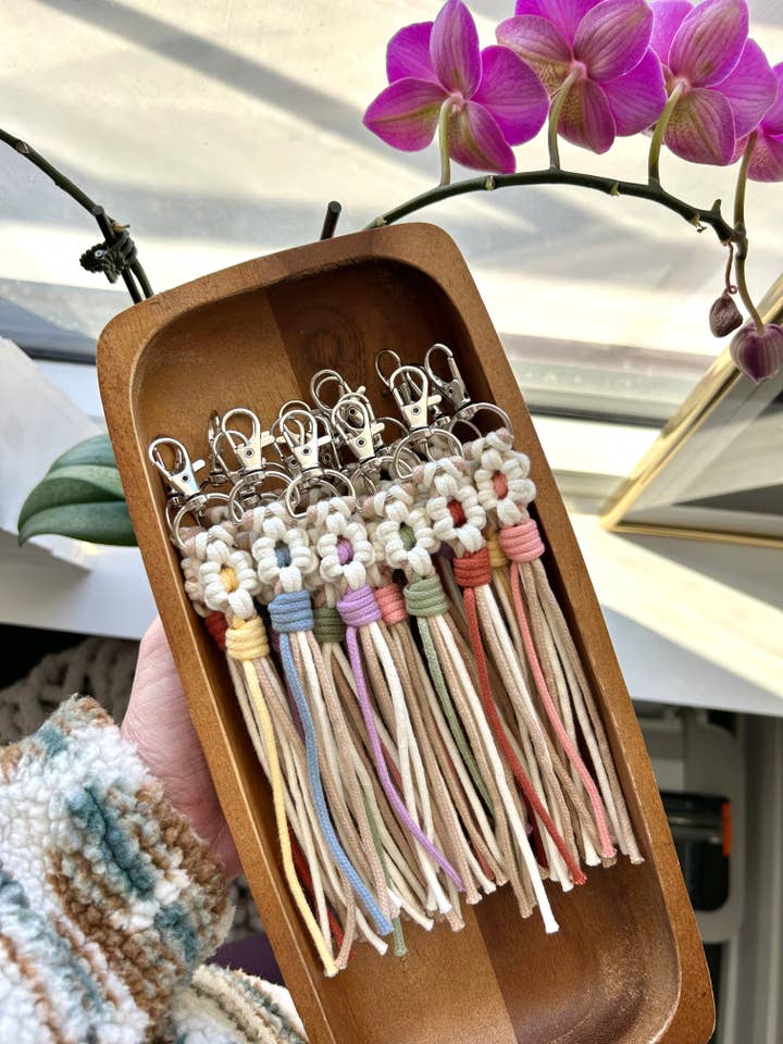 Macrame Flower Keychain – Handmade Cotton Boho Key Ring Gift for Women for wholesale by Penguin Knots