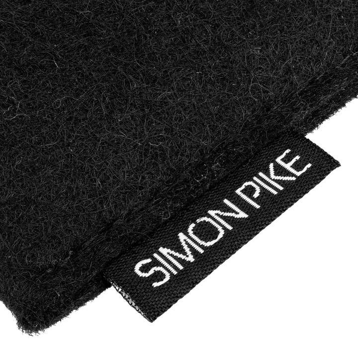 Simon Pike - Wholesale Phone Wallet - Unisex - “Boston” black wool felt mobile phone case