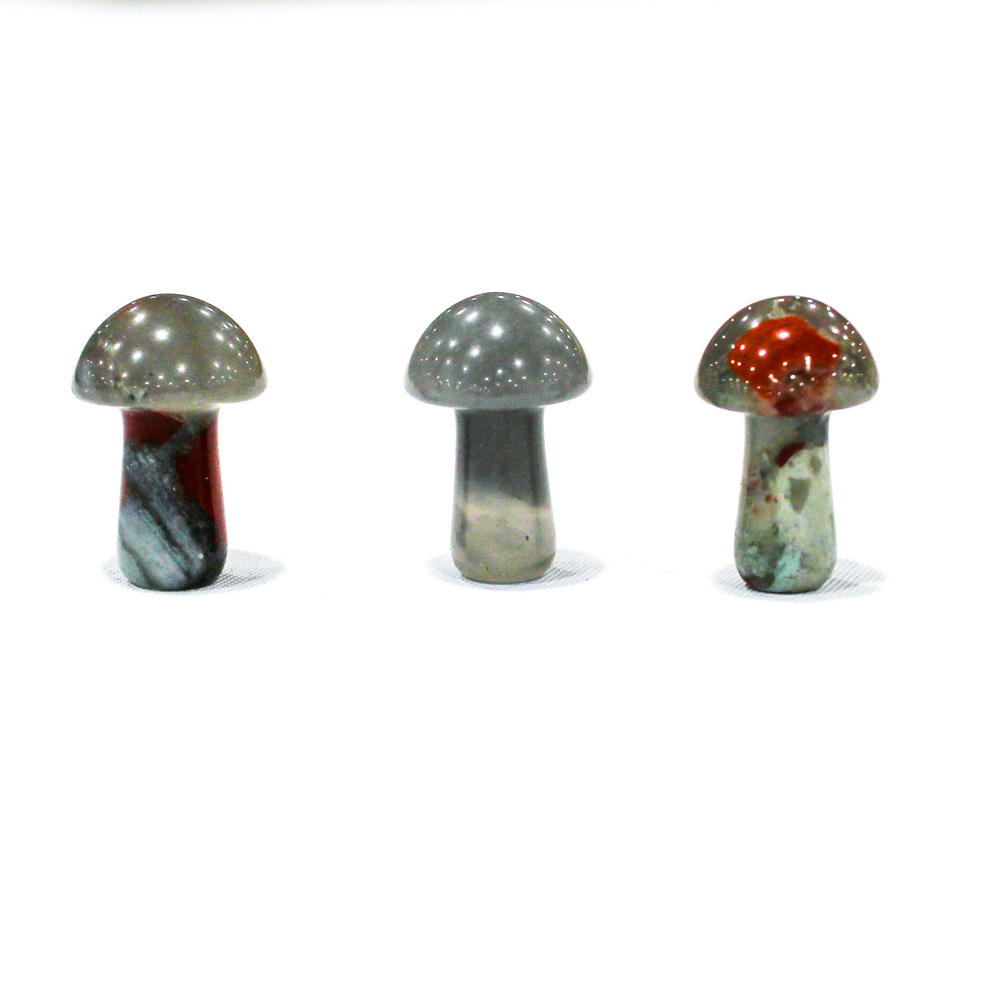 Quasar Gems USA - Vente Pierre et cristal de spiritualité - Mini champignons en pierres précieuses assorties2