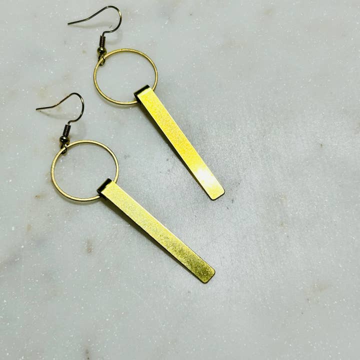 Boucles d'oreilles Idol pour la vente par Dear Darlington