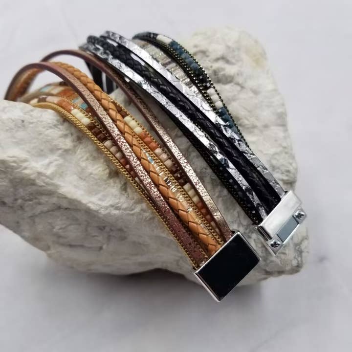 The Pretty Jewellery - Wholesale Beaded Bracelet - Boho Beaded Leather Wrap Magnetic Bracelet