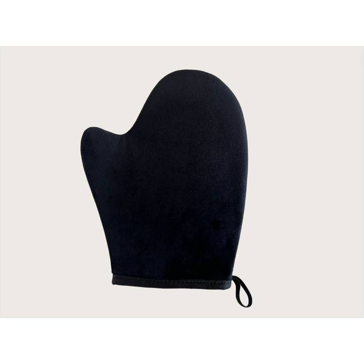 the glo CEO - Wholesale Self-Tanner - Velvet Self-Tanning Mitt | Sunless Tanning Glove7