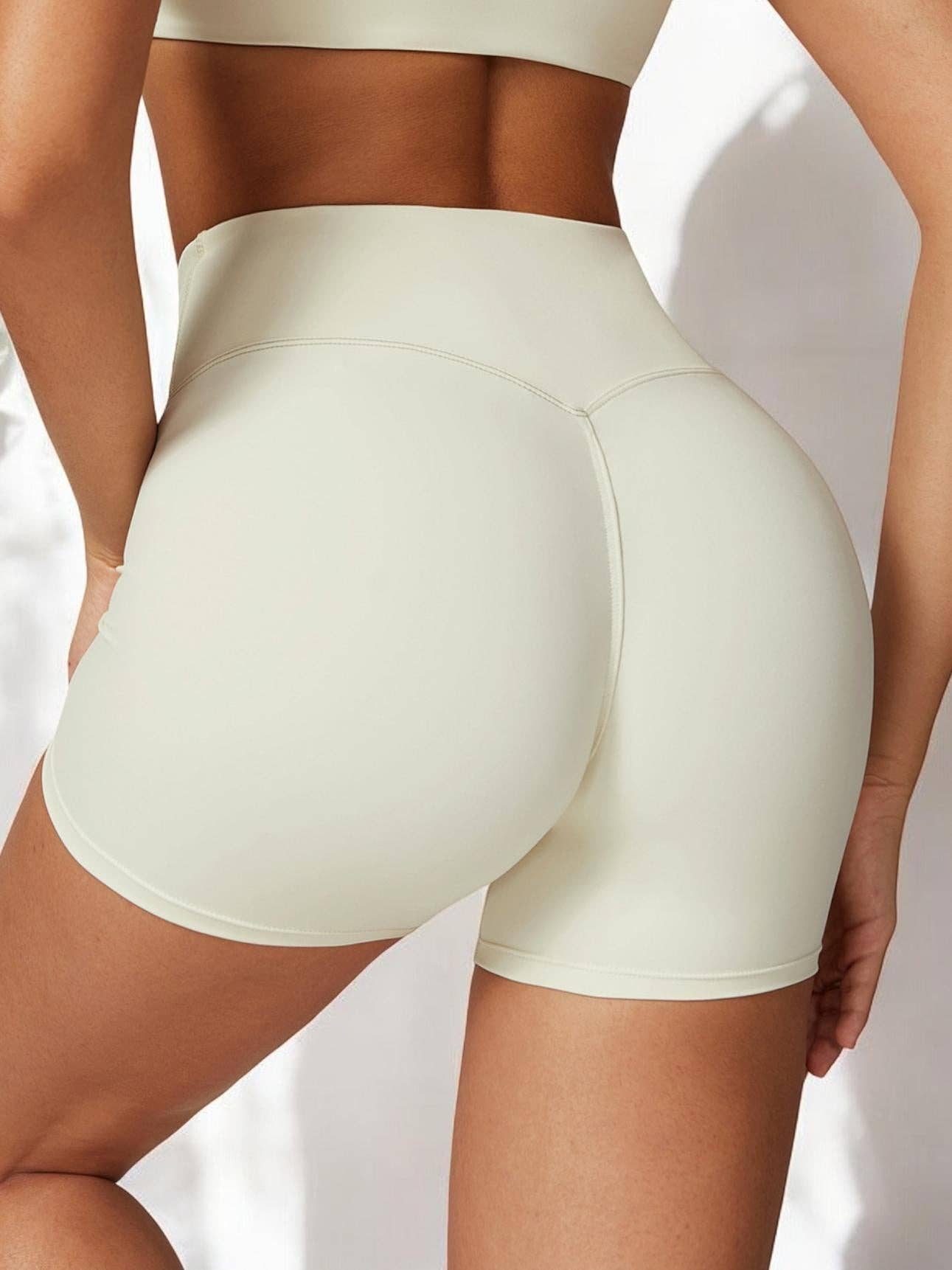 Active by Anna-Kaci - Vendita all'ingrosso Pantaloncini sportivi - Donna - Shorts sportivi modellanti senza cuciture a vita alta7