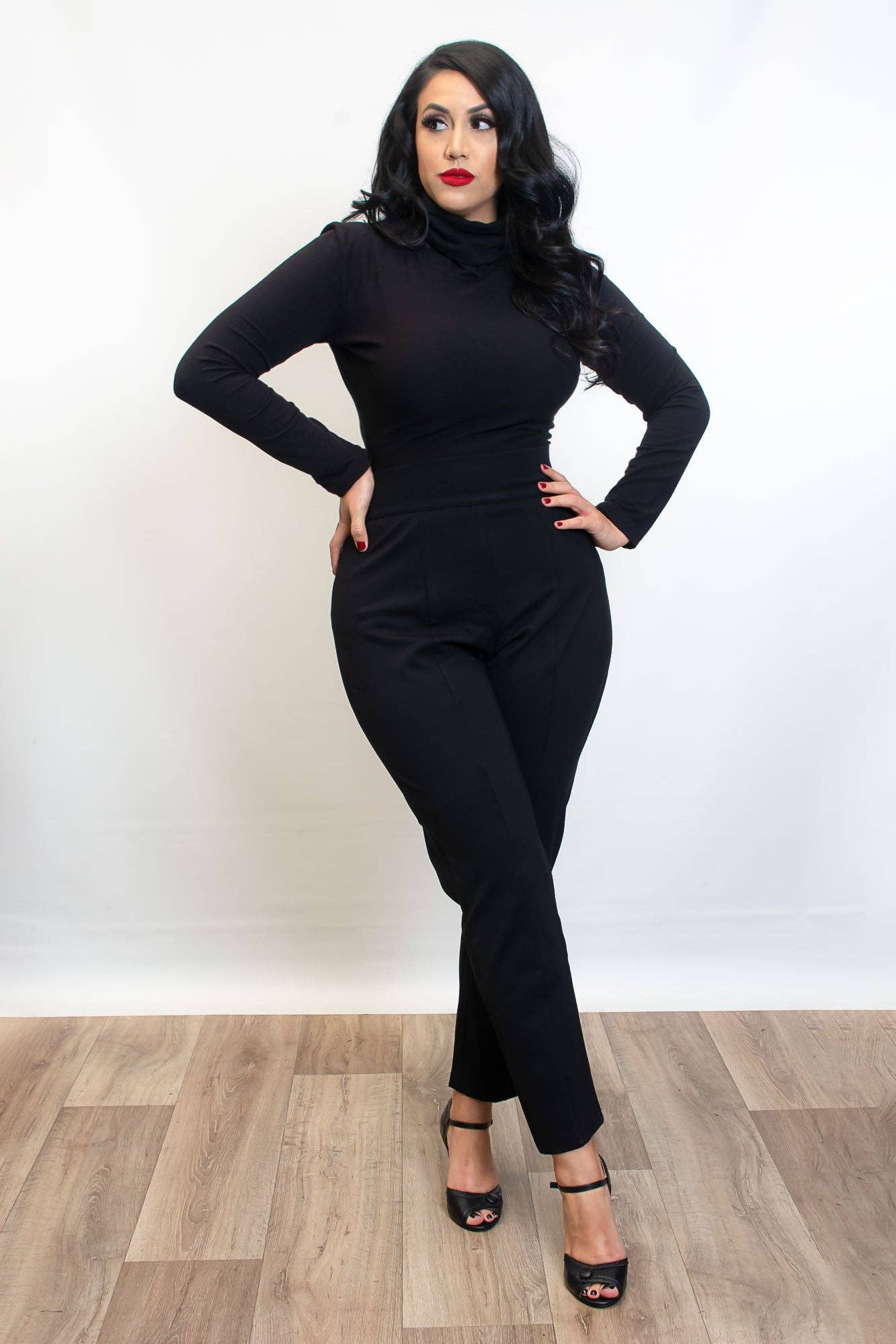 Heart of Haute - Wholesale Pants - Women's - MTO Cigarette Pant - Black9