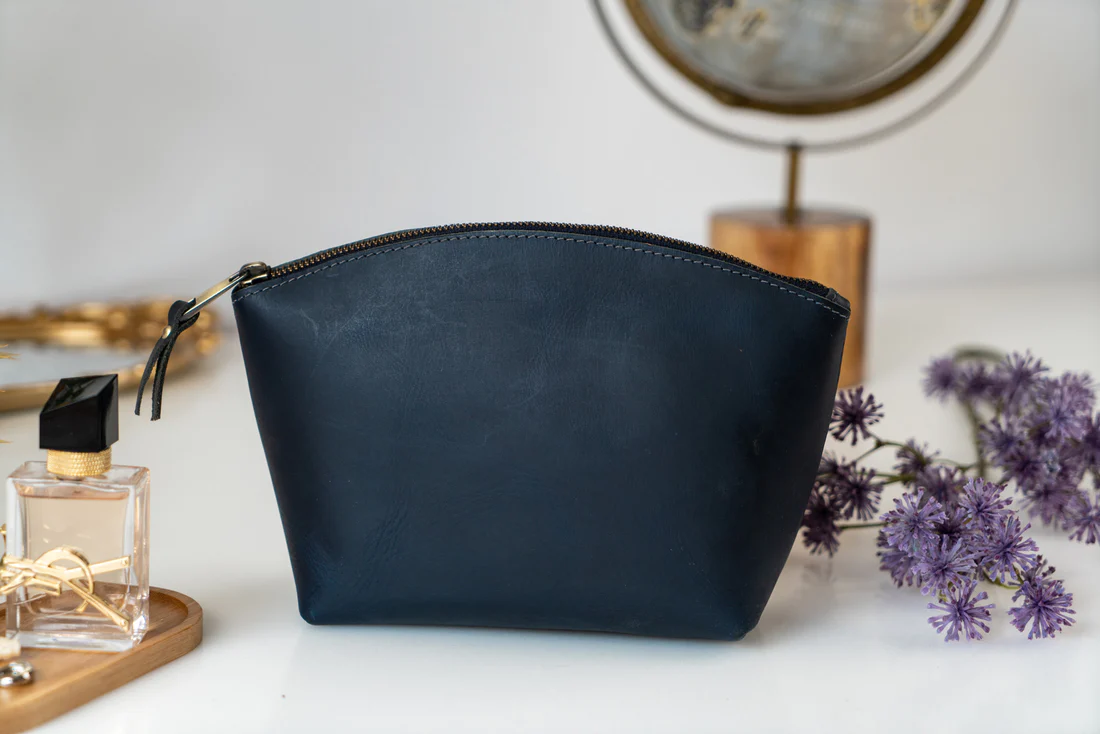 VELLAIRE - Wholesale Makeup/Cosmetic Bag - Leather Eclipse Makeup Bag | LB11