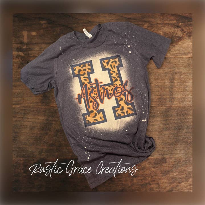 Houston Astros | Bleget T-shirt ❤️ for engroshandel hos Rustic Grace Creations