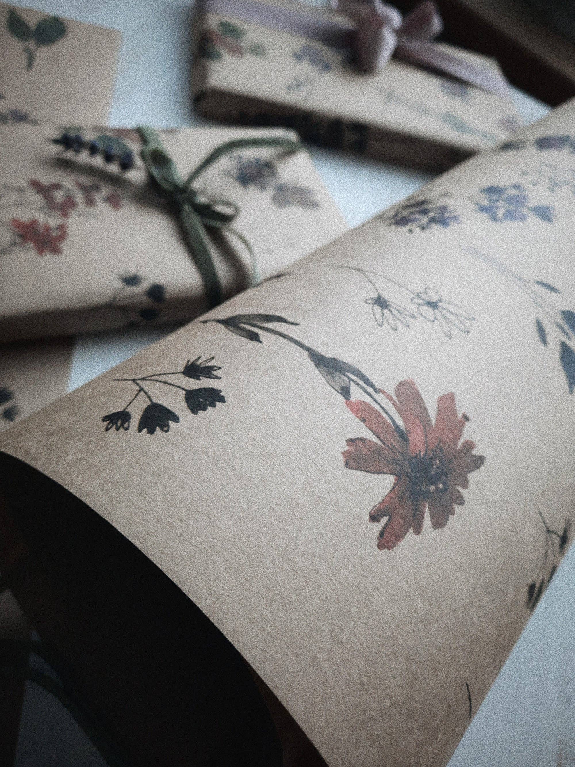 MyDesignPictures - Wholesale Flat Wrap - Meadow Flowers Kraft Wrapping Paper5