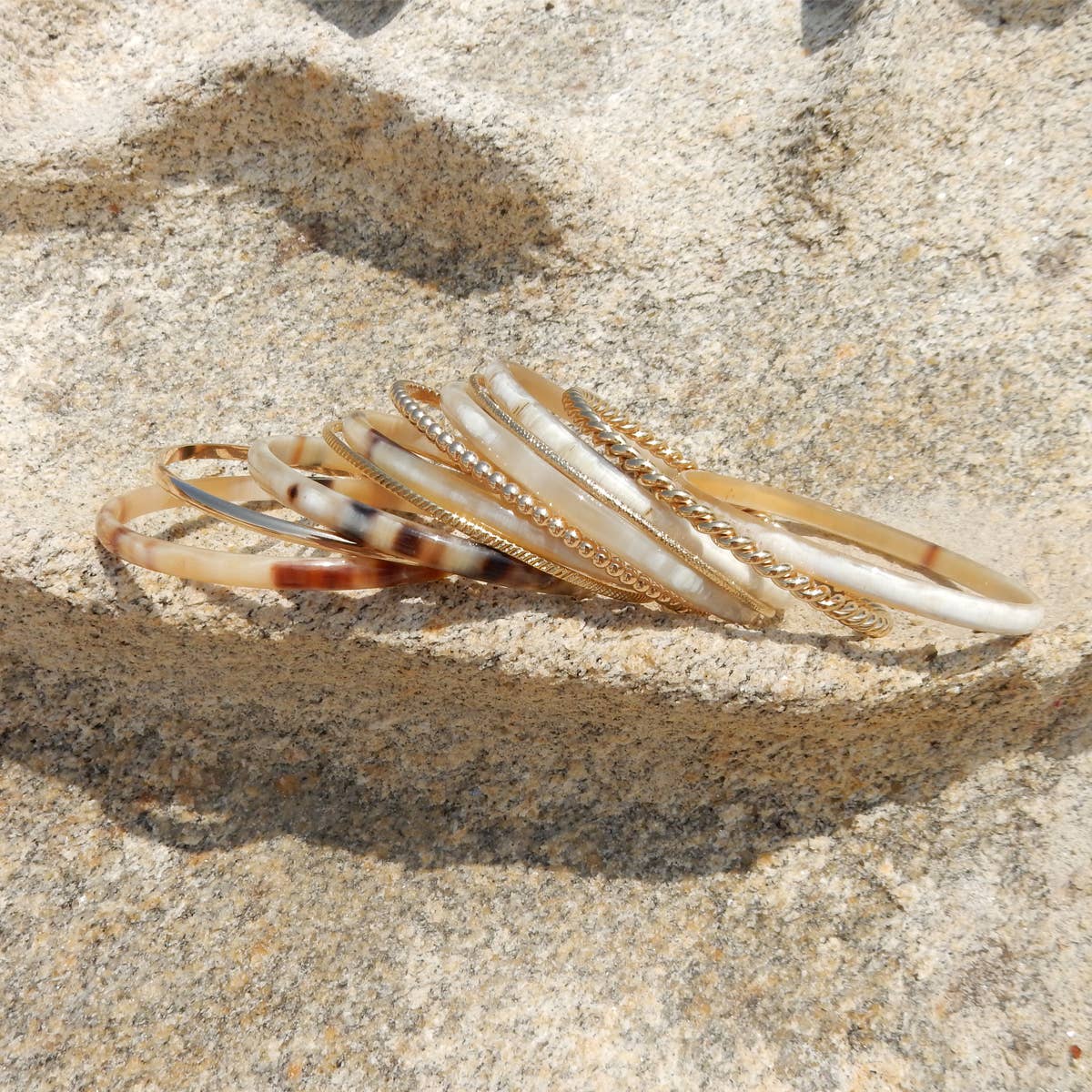 COUCOT - Wholesale Bangle Bracelet - Light Horn Week To View - 5mm Width3