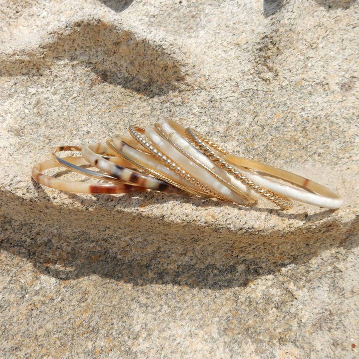 COUCOT - Wholesale Bangle Bracelet - Light Horn Week To View - 5mm Width3