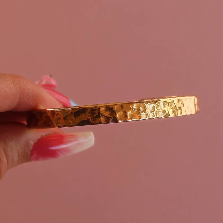 MeloMelo - Wholesale Cuff bracelet - Bartek - Hammered Cuff Bracelet1