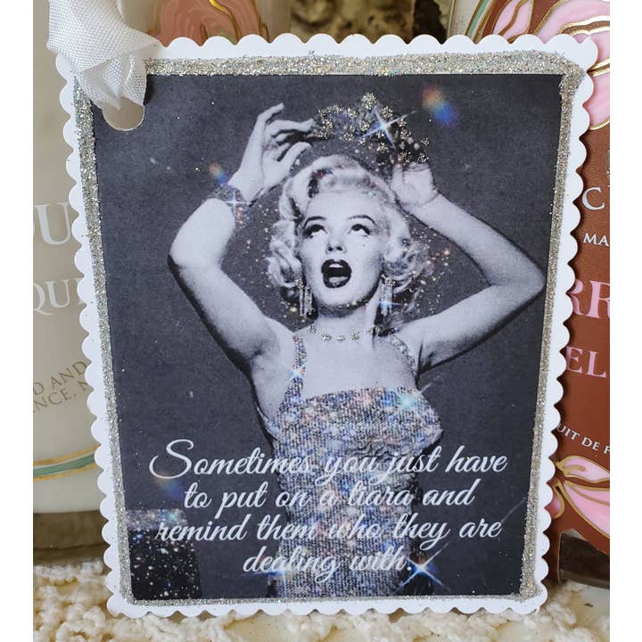 Little Heart Designs - Wholesale Gift Tag - Marilyn Monroe Gift Tag Remind Then Who They R Dealing With