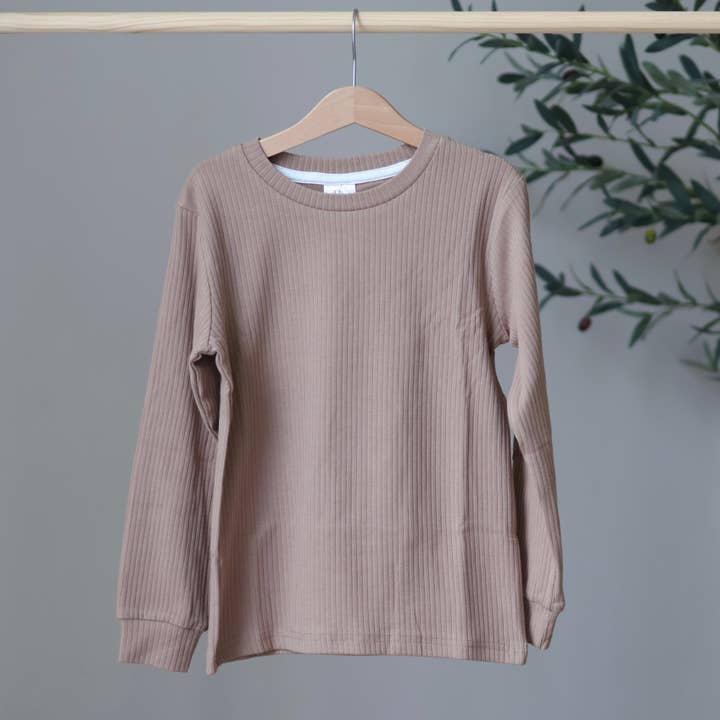 Geribbelde Top in Karamel voor wholesale door Belle + Bea Basics