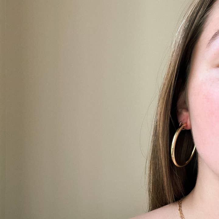 Airotciv by Victoria - Wholesale Hoop Earrings - Willow