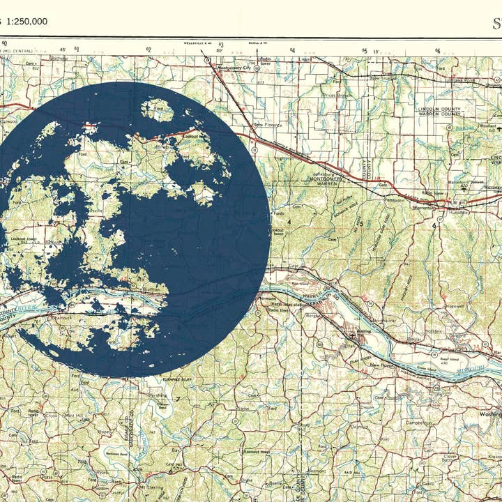 T. Shaw Designs – Großhandel Karten – Missouri | St. Louis Arch Kunstdruck auf topografischer Karte2