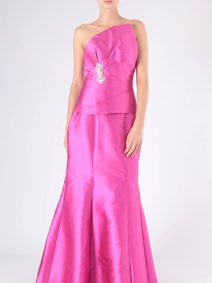 Fushchia satin long evening dress for wholesale by Les Voiliers
