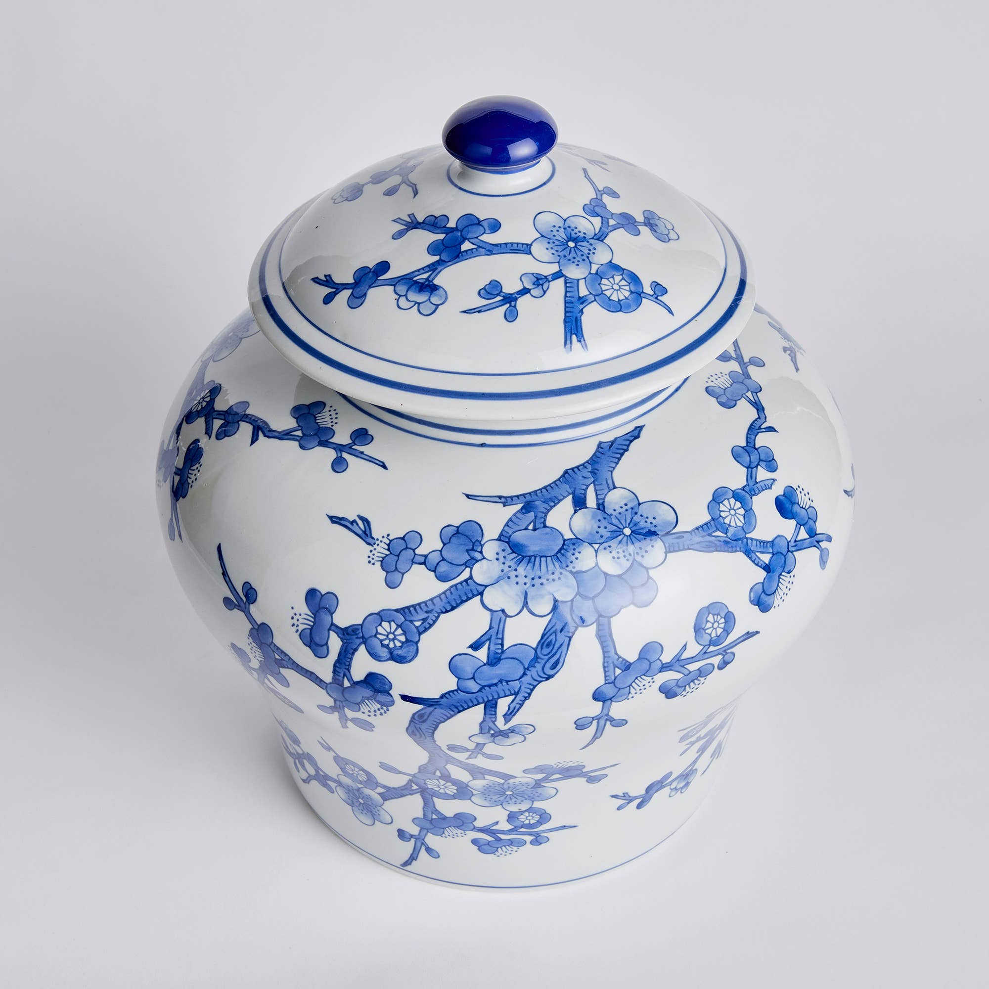 Classic Blue White Barclay Butera Dynasty Empress Ginger Jar Short for wholesale on Faire2