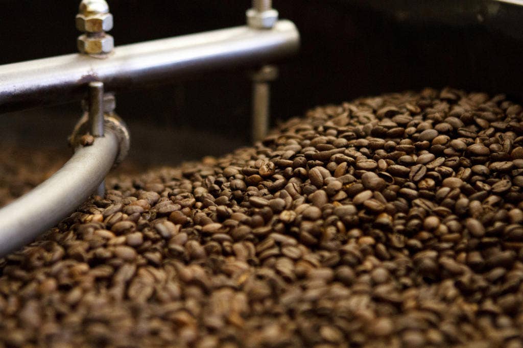 Domingo Caffè - Vendita all'ingrosso Caffè in grani - Tosca Espresso Italiano (Scatola contenente 6 Kg)3