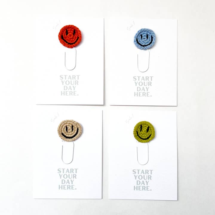 Impactful Market - Wholesale Bookmark - Happy Face Paperclip Bookmark9