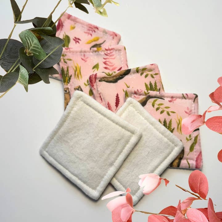 Otter Reusable Skincare Pads -Zero-Waste Reusable Face Pads for wholesale by Tahlia Paige