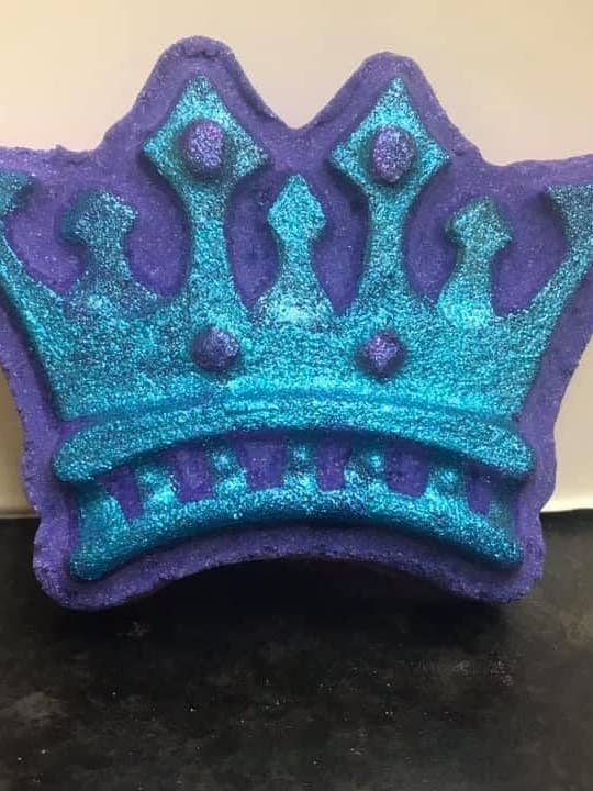 Bombe de bain Princess Crown pour la vente par Soaps n Dreams