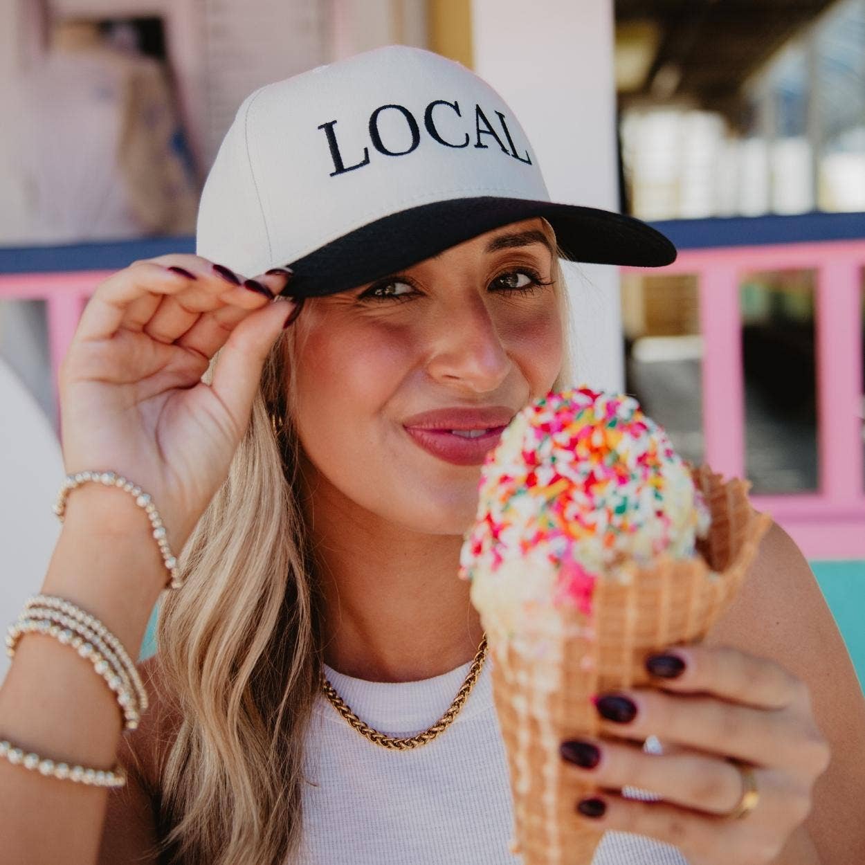 Katydid - Wholesale Trucker Hat - Women's - LOCAL Two-Toned Vintage Hat4