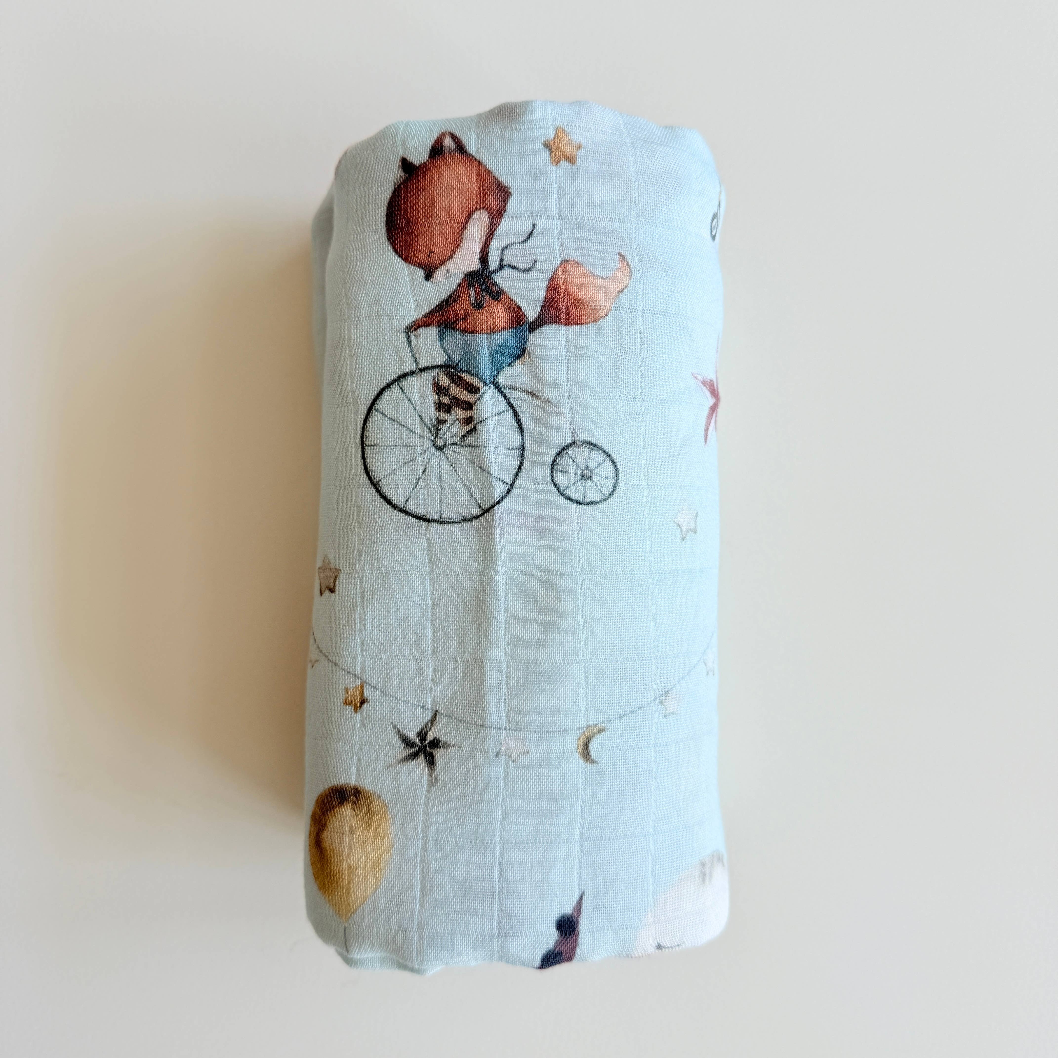 Ali+Oli - Wholesale Swaddle - Baby - Bamboo Muslin Swaddle Blanket (Circus)2