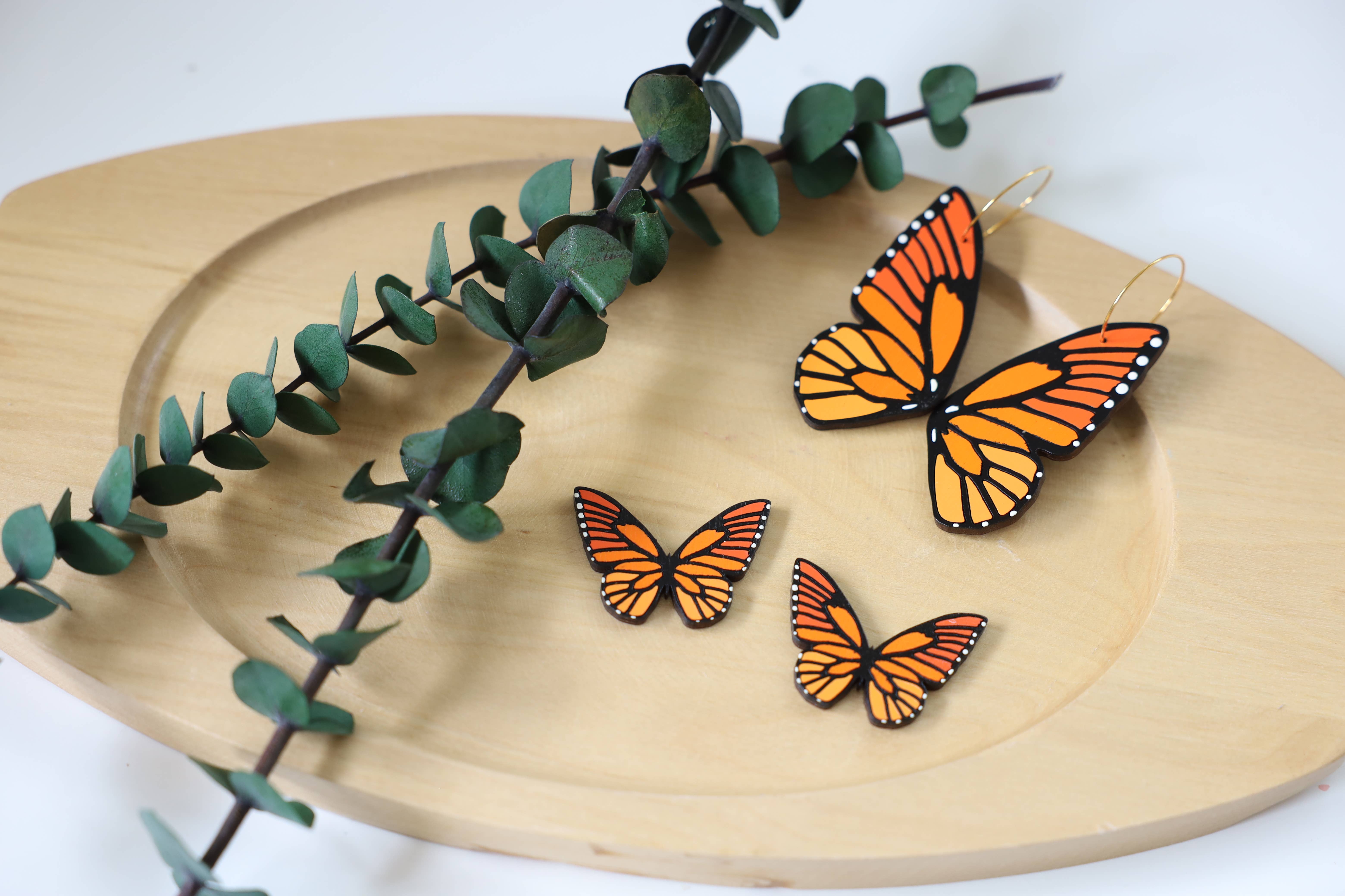 Le Chic Miami - Venta al por mayor Pendientes colgantes - Pendientes de ala de mariposa monarca5