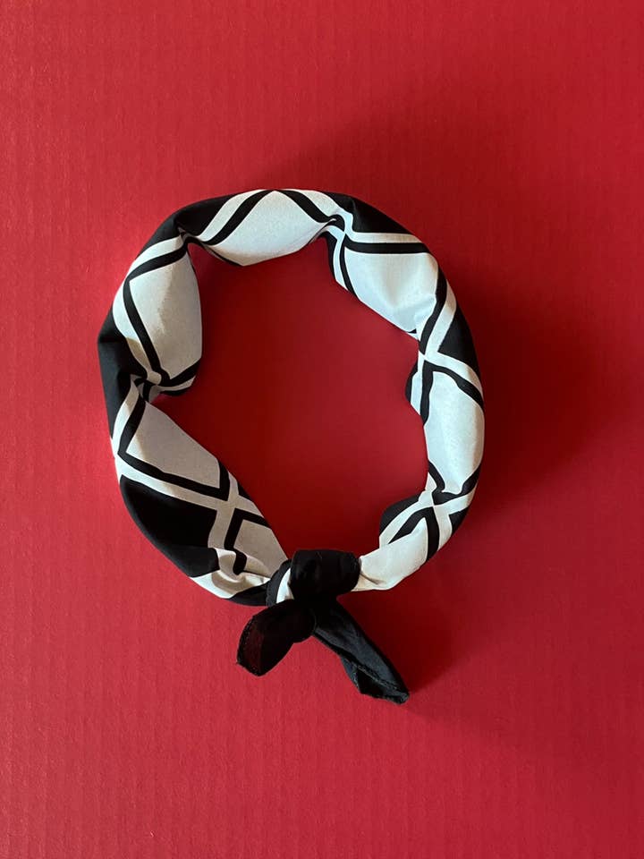 Black and White Checkmate for wholesale by Son Bandana