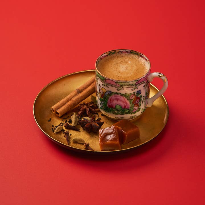 Le Bon Garcon - Caramels - Wholesale Caramel - Dirty Chai Caramels, Red Gift Box 6oz (Tea, Coffee, Spices) 2