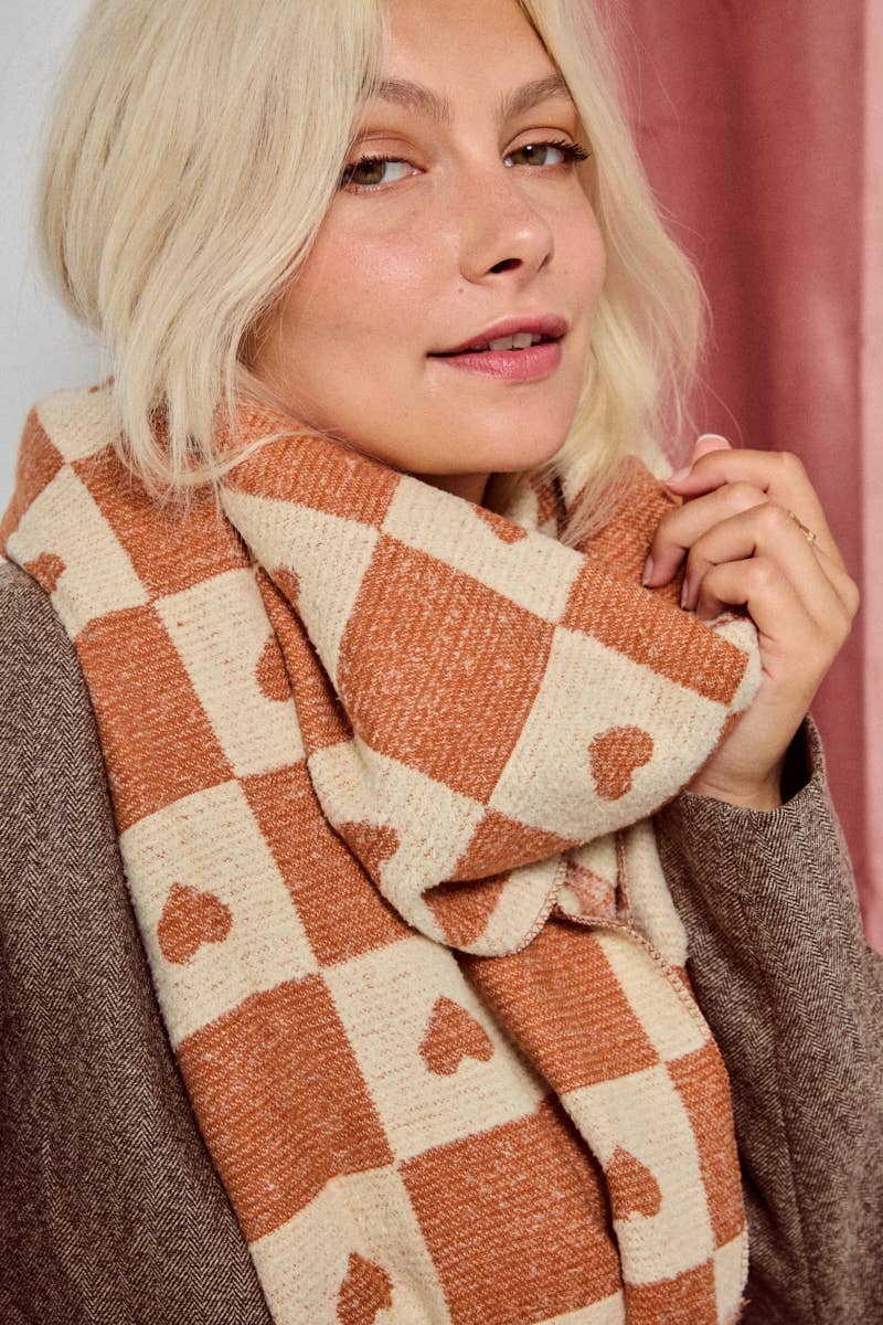 BYREN | ÉLINE L'ATELIER – wholesale Halsduk - Dam – Ullhalsduk med rutmönster och hjärta FL207DF4