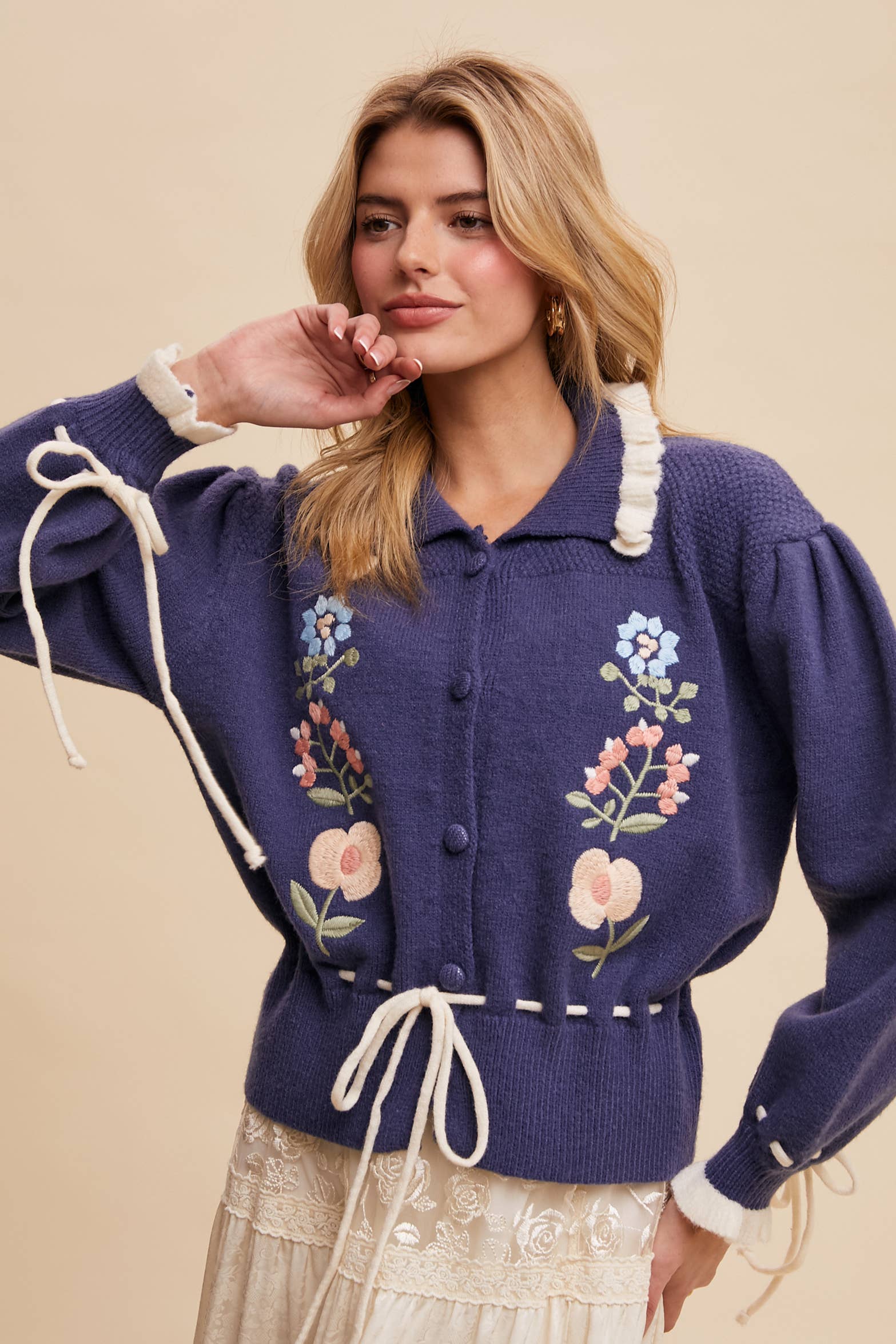 Listicle - Wholesale Cardigan - Women's - Floral Embroidered Knit Cardigan Sweater26