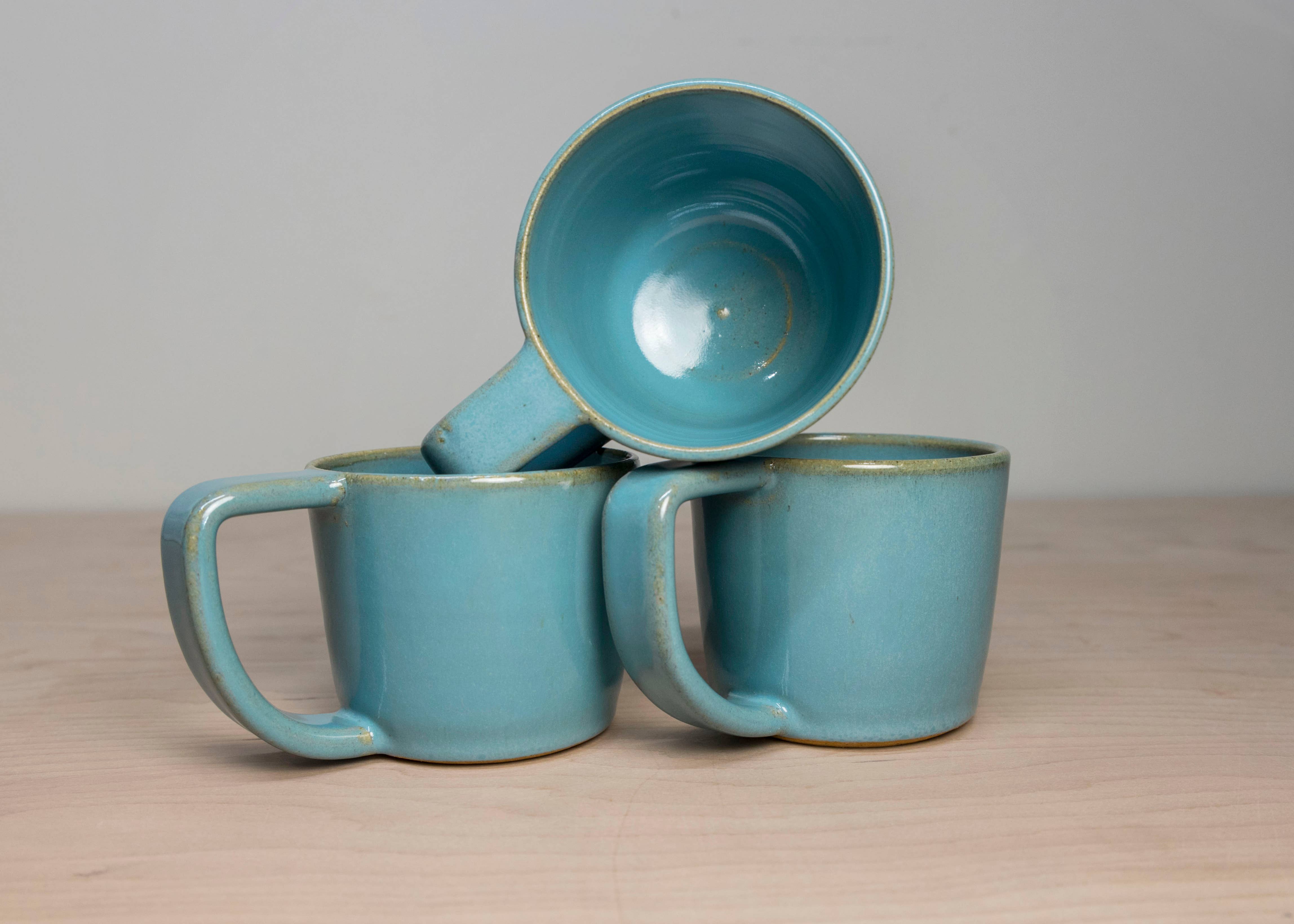 Harper and Co. - Vente Tasse à café - Tasse Moyenne Faite à la Main en Turquoise Semi-satiné - Taille Moyenne6