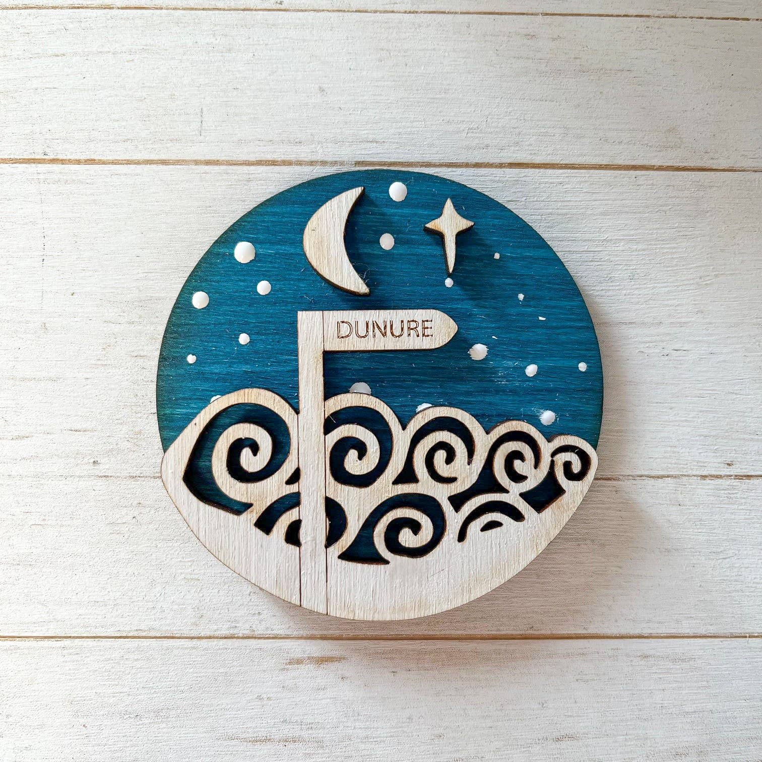 Gorgeous Little Bits Ltd - Wholesale Magnet - Coastal Location Signpost Night Sky Magnet