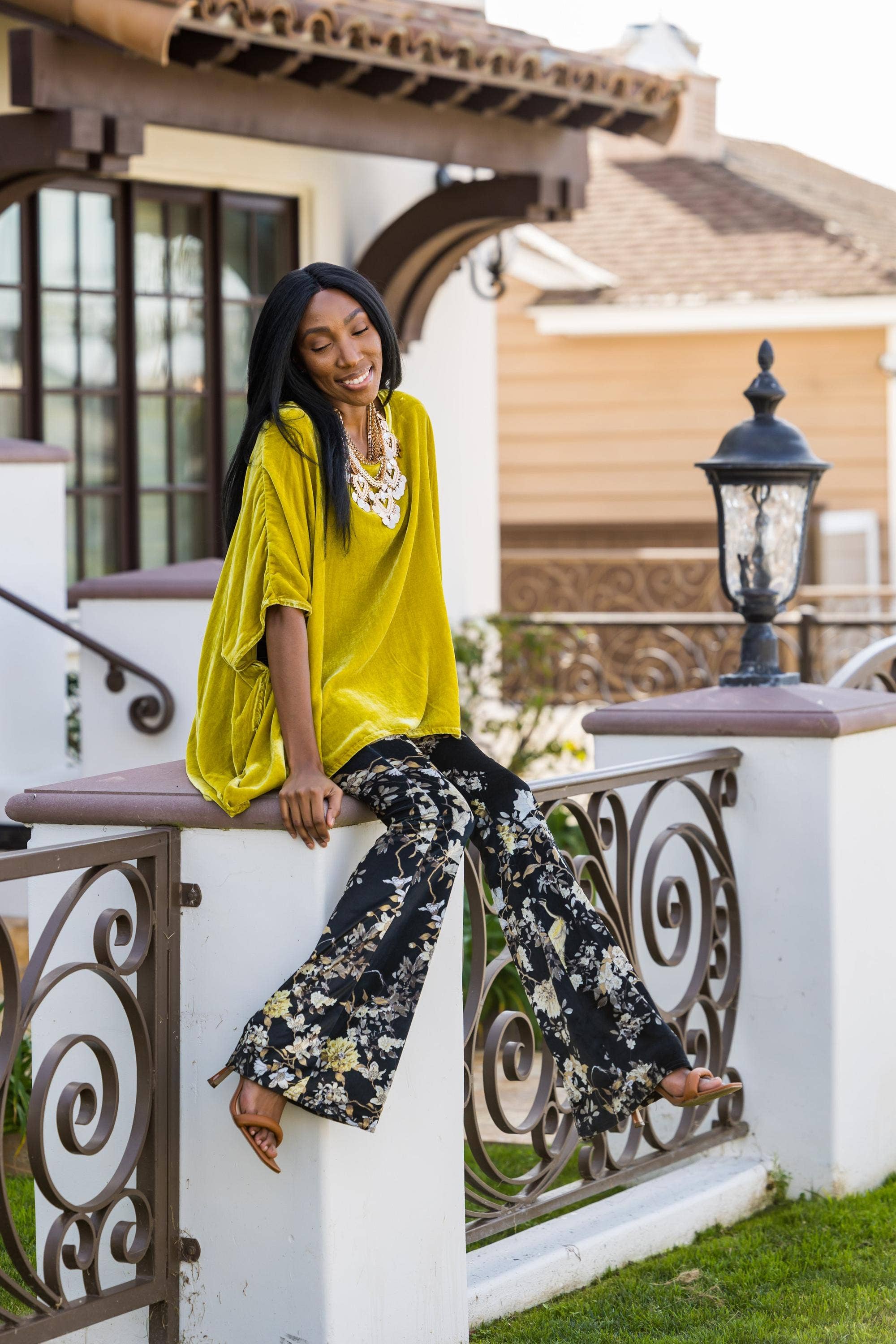 Jennafer Grace - Venta al por mayor Blusa - Mujer - Top pañuelo de terciopelo de seda chartreuse7