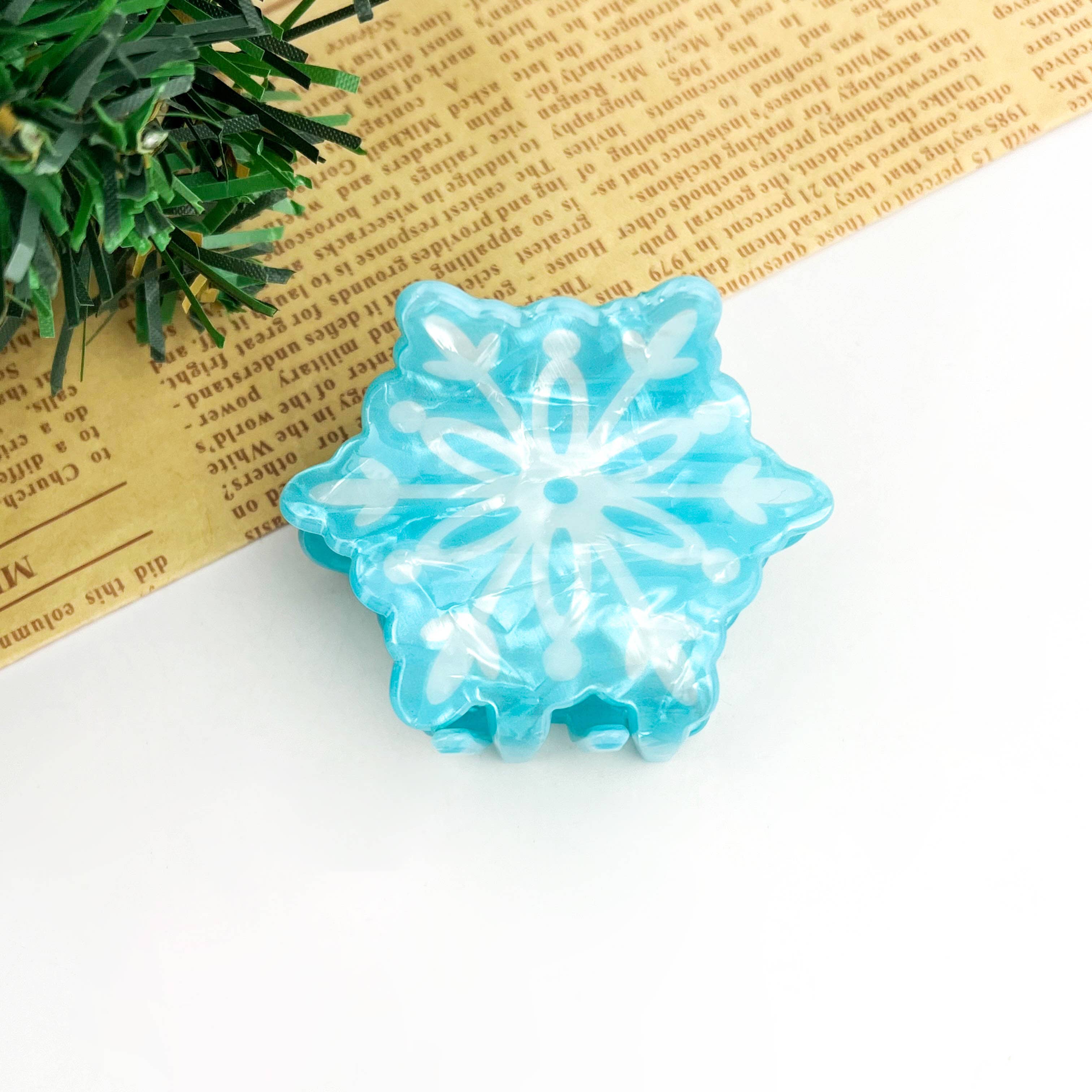 TheDivaSoap - Wholesale Hair Clip - Women's - Christmas Medium Hair Claw Clip, Snowflake & Holiday Designs4