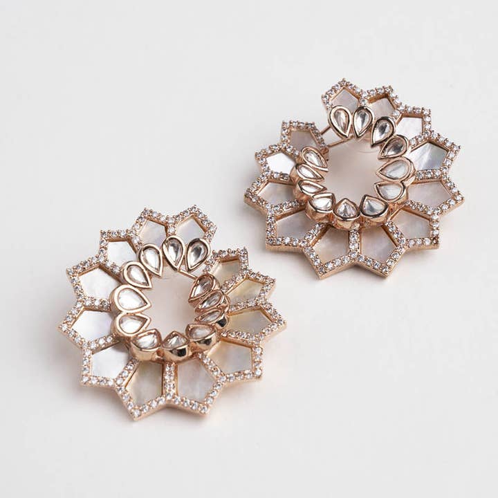 ACUS - Wholesale Dangle Earrings - Pendientes Vintage Deluxe Benital de oro rosa con nácar y circonita - A Tara le falta 1 circonita