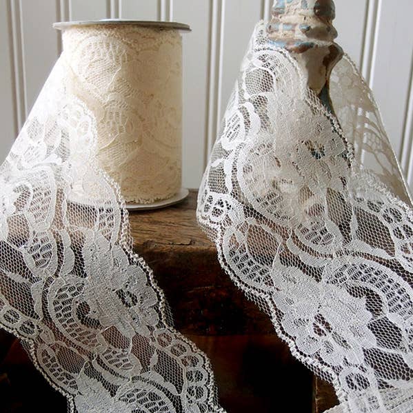 Packaging Decor - Wholesale Ribbon - Gift Wrapping - Ivory Lace Ribbon Chantilly Style
