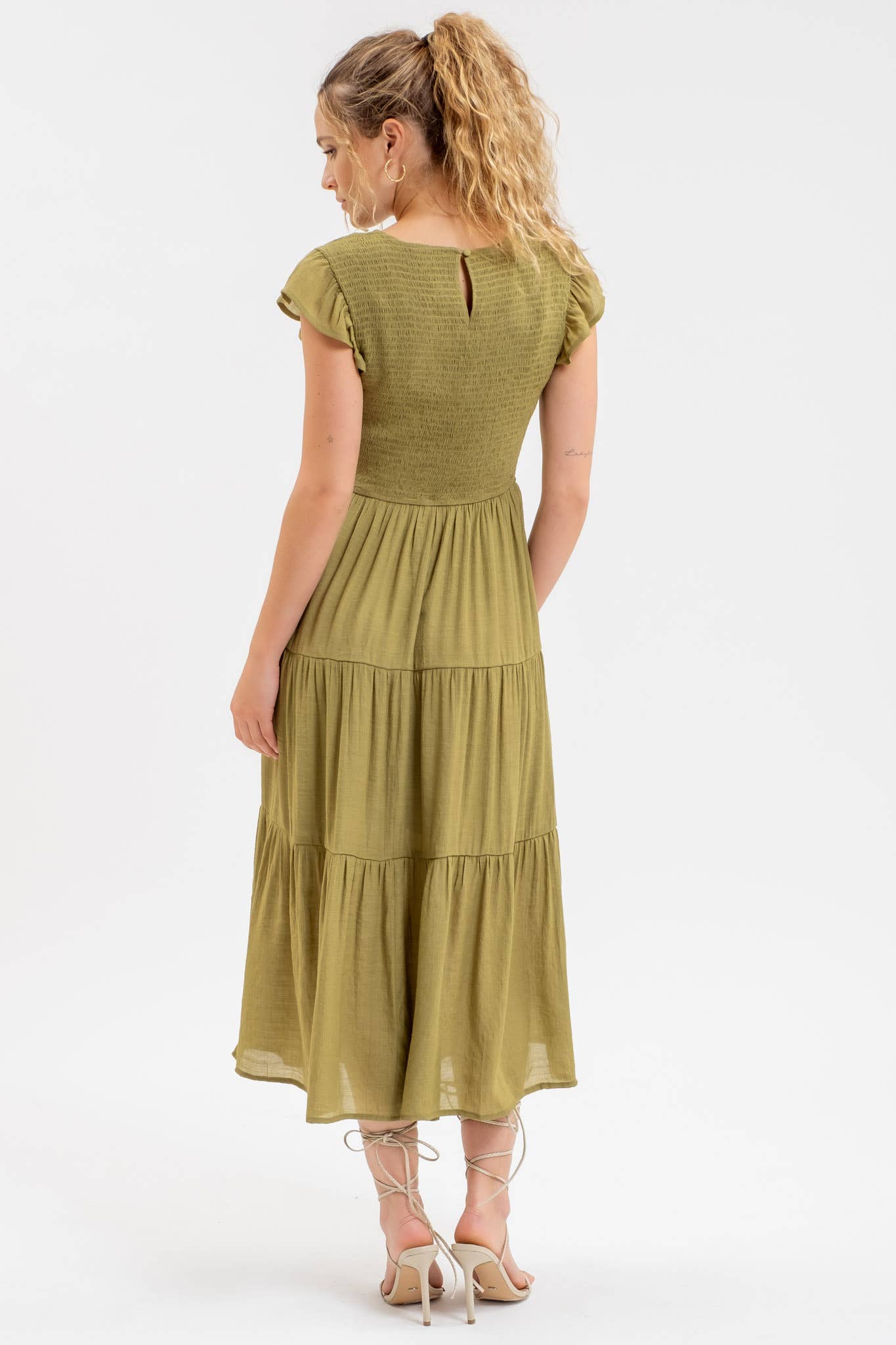 Blu Pepper - Venta al por mayor Vestido - Mujer - Vestido midi con volantes y cuerpo fruncido52