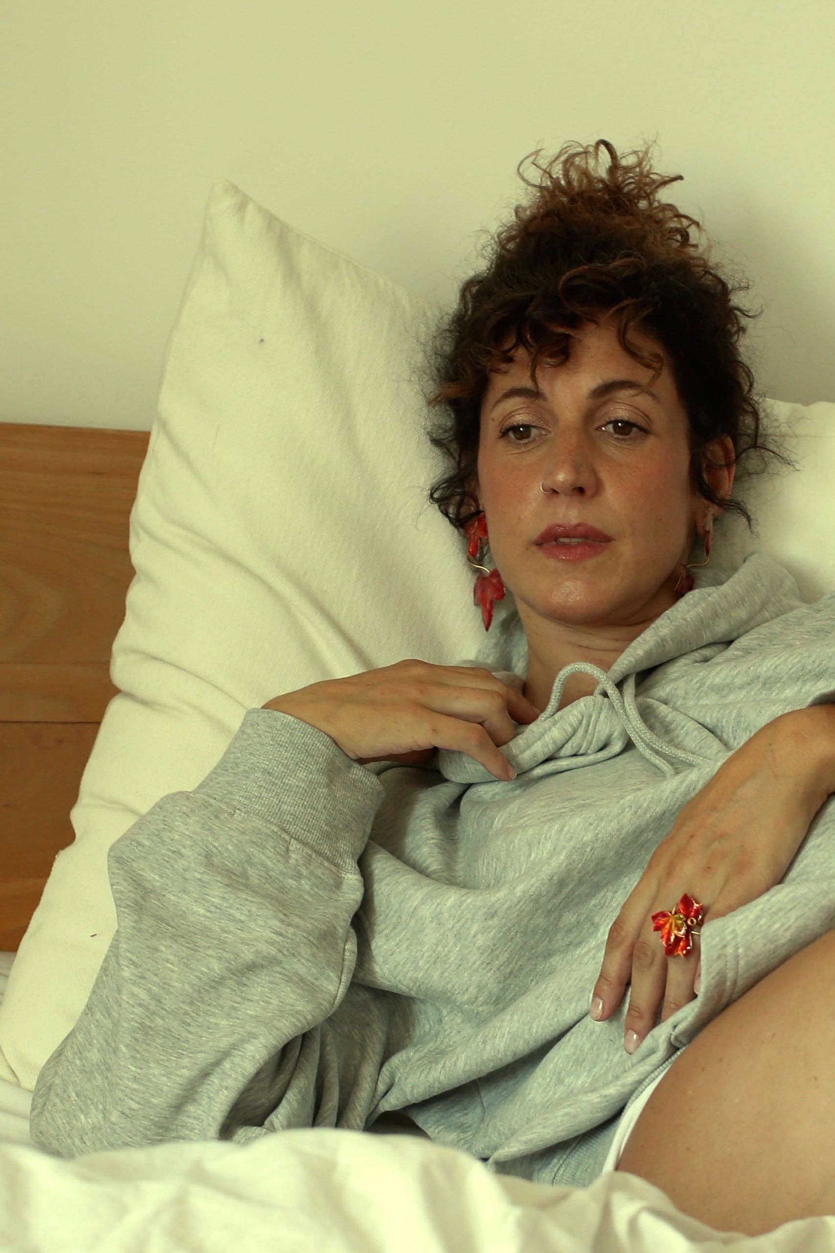 Ginger & VelVet – wholesale Dangle earrings – 24ct gold-plated Ivy long earrings3