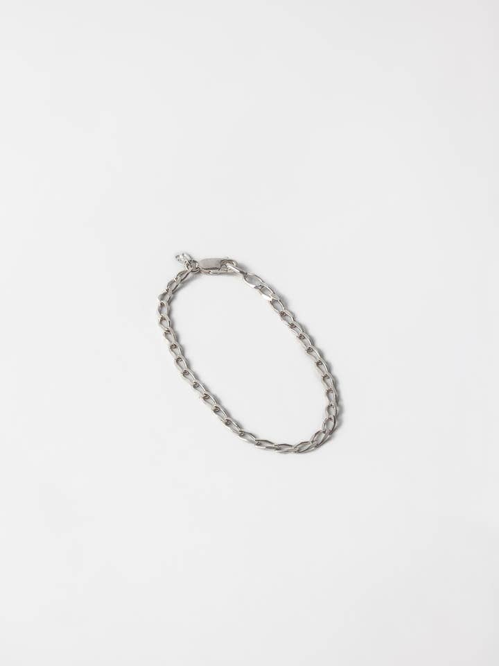 Pulseira Malcolm em Prata de 1ª Lei por atacado de Wolf Circus Jewelry