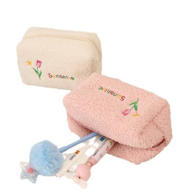 Cute Plush Makeup Bag-Portable Handheld Cosmetic Pouch Women for wholesale by wandf