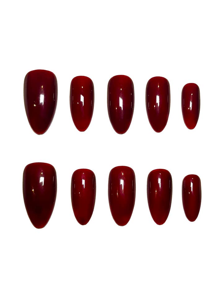 Mia Classic Red Nails for wholesale by Claws Instant Nails LLC
