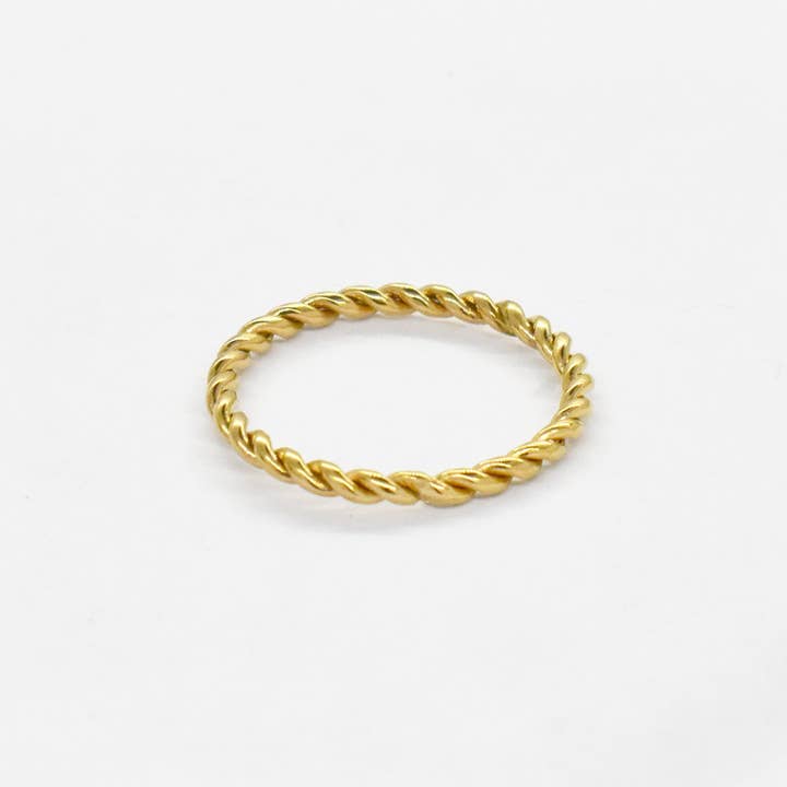 MAI DESIREE - Vendita all'ingrosso Anello midi/a fascia - ANELLO TWIST DELICATO IN ORO SOPHIE2