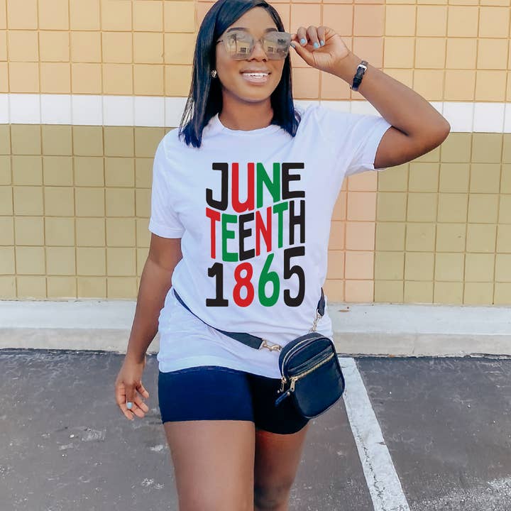 Juneteenth Wave Print Tee for wholesale by Season922