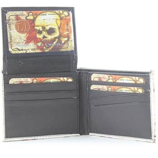 Carteira Bifolde em Pele Vegan com Caveira e Ossos Cruzados VL524 por atacado de Leather Impressions Inc