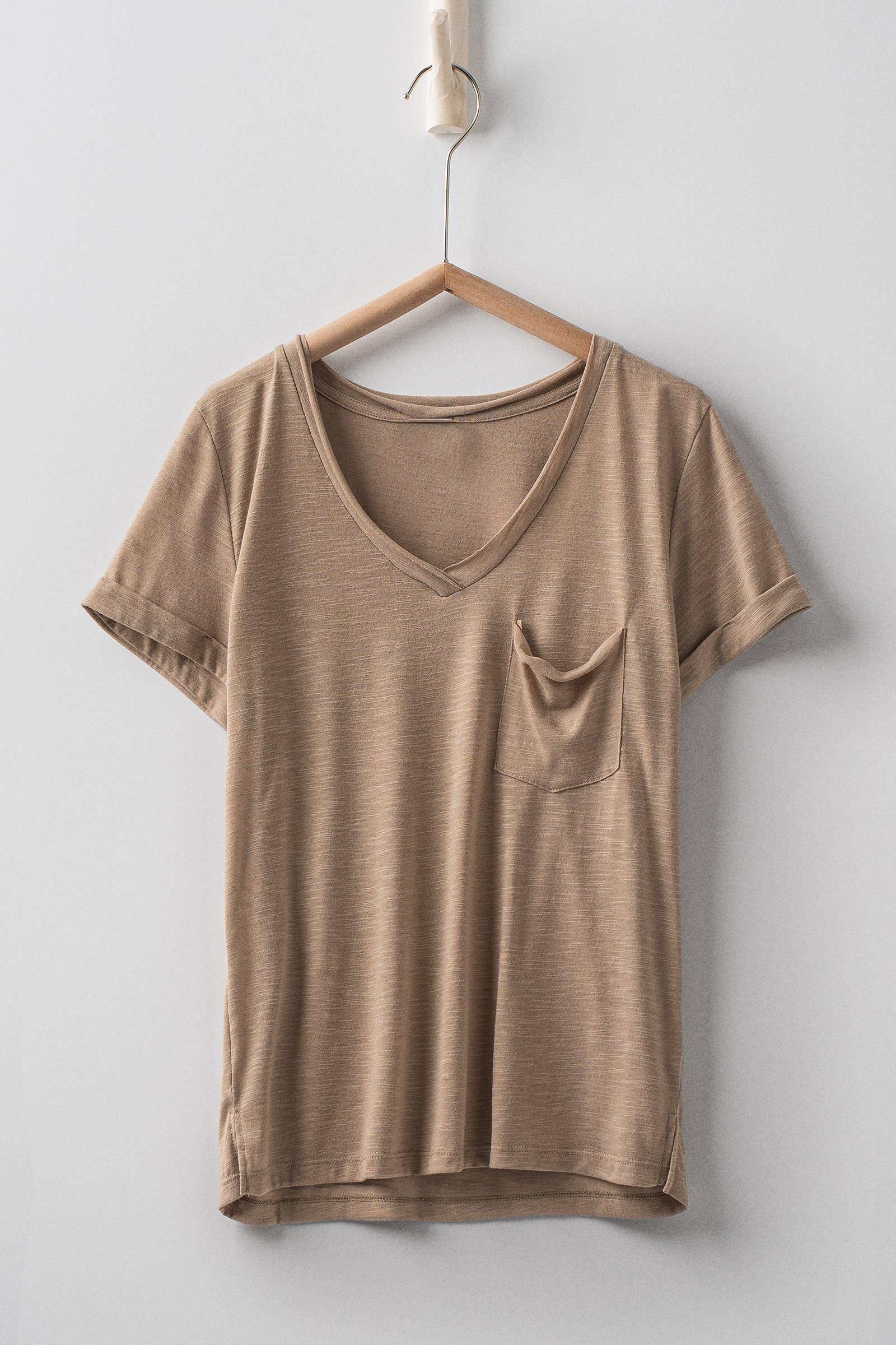 Urban Daizy - Wholesale T-Shirt - Women's - Rolled Sleeve V-Neck Pocket Tee44