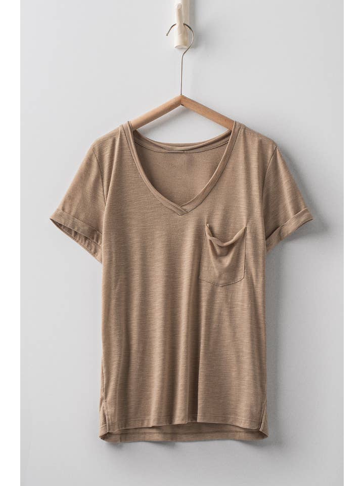 Urban Daizy - Wholesale T-Shirt - Women's - Rolled Sleeve V-Neck Pocket Tee44