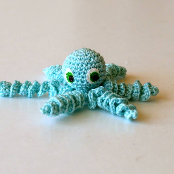 Lenasminiland – Engroshandel Tilbehørssæt til dukke - Børn – Miniature blæksprutte, hæklet amigurumi en-tommer ocean blæksprutte