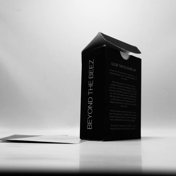 BEYOND THE BEEZ - Vente Jeux de cartes - Le plaisir m'appartient, son édition (noir)3